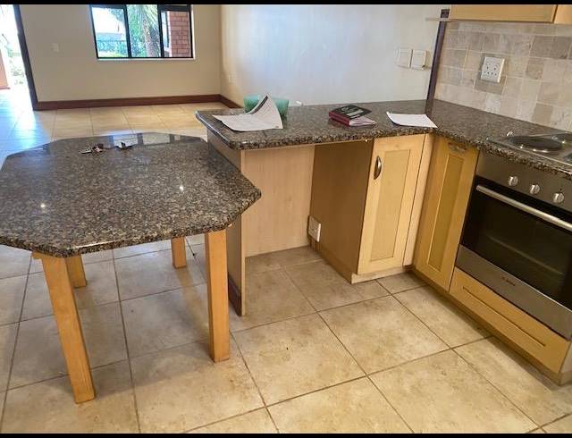 2 BEDROOM SIMPLEX FOR SALE IN NEWLANDS